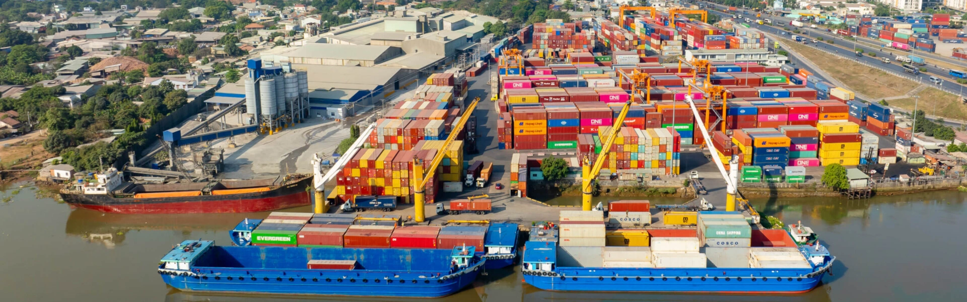 Banner Khai thác cảng