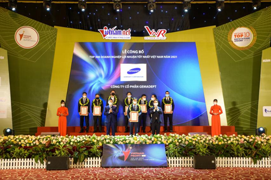 Gemadept tiếp tục được vinh danh trong top 500 doanh nghiệp lợi nhuận tốt nhất Việt Nam